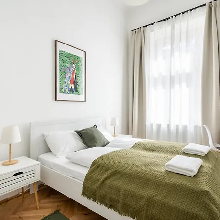 Sunny Colors Apartment Budapest Exterior photo