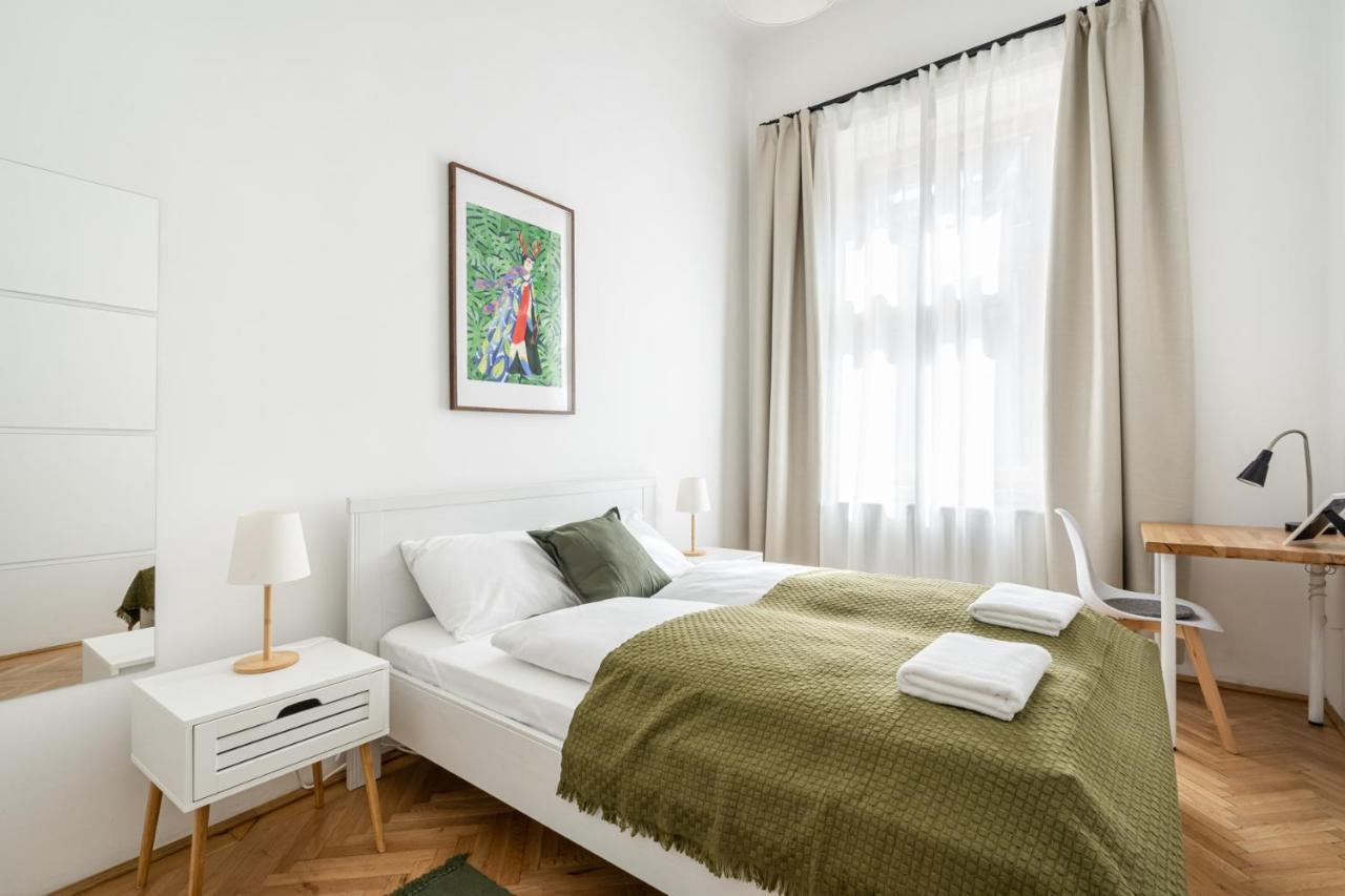 Sunny Colors Apartment Budapest